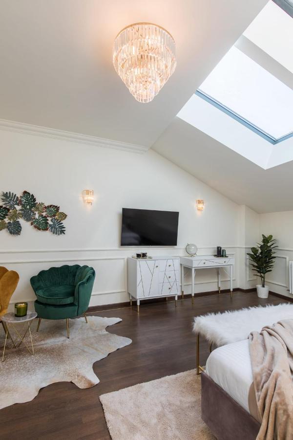 Holt Old Town Luxury Suites Bucureşti Exterior foto