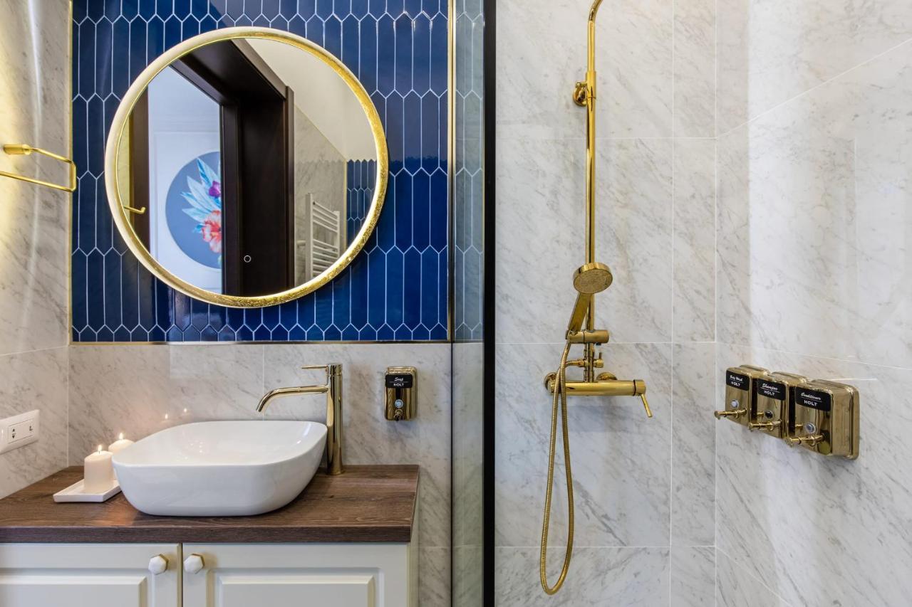 Holt Old Town Luxury Suites Bucureşti Exterior foto
