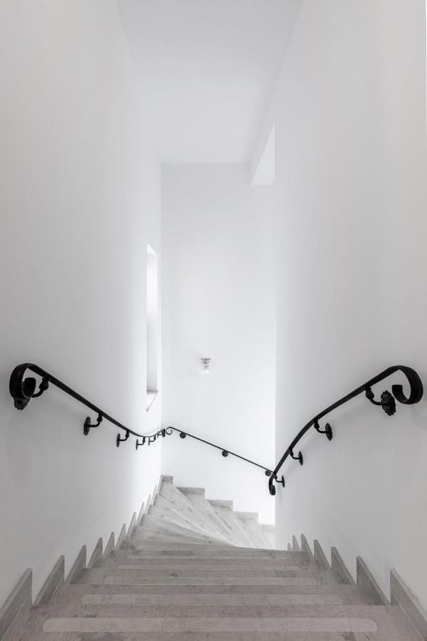 Holt Old Town Luxury Suites Bucureşti Exterior foto