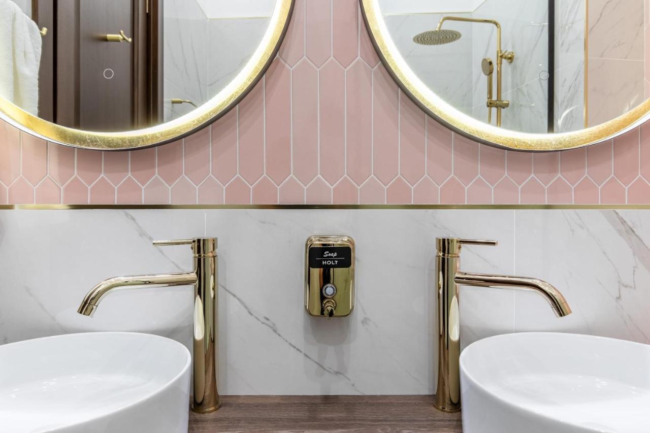 Holt Old Town Luxury Suites Bucureşti Exterior foto